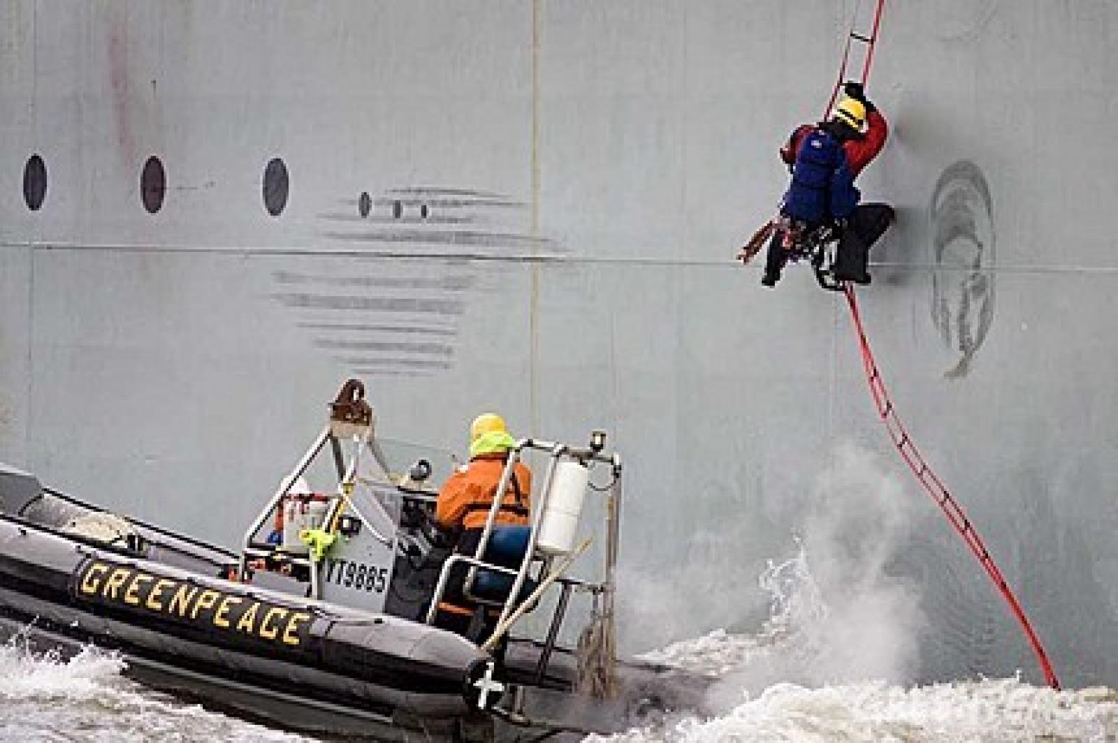 

Rotterdam, le 23 novembre 2007. Depuis ce matin, les activistes de Greenpeac