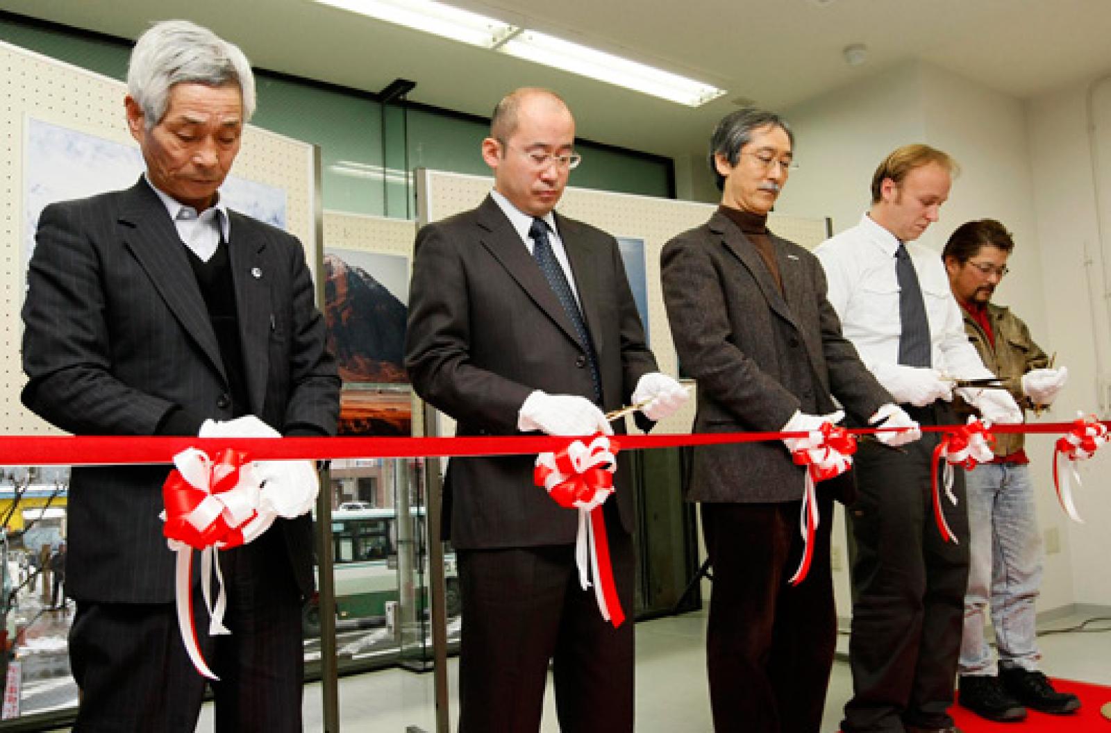 

Greenpeace célèbre 20 années de présence et de campagne pour la défense
