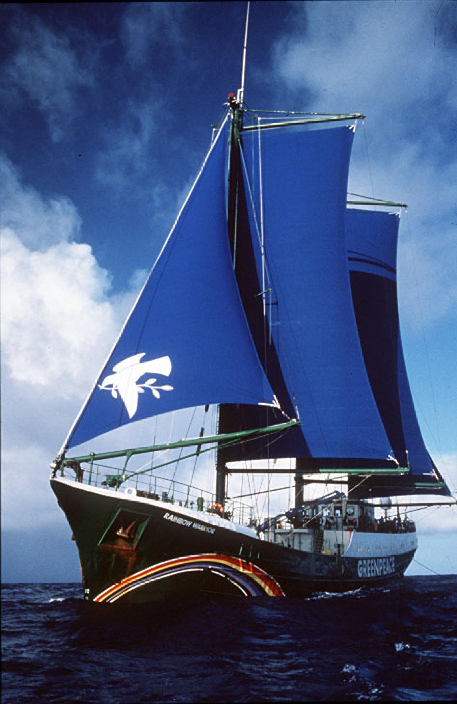 Quelque part en Méditerranée centrale
Depuis une semaine le Rainbow Warrior e