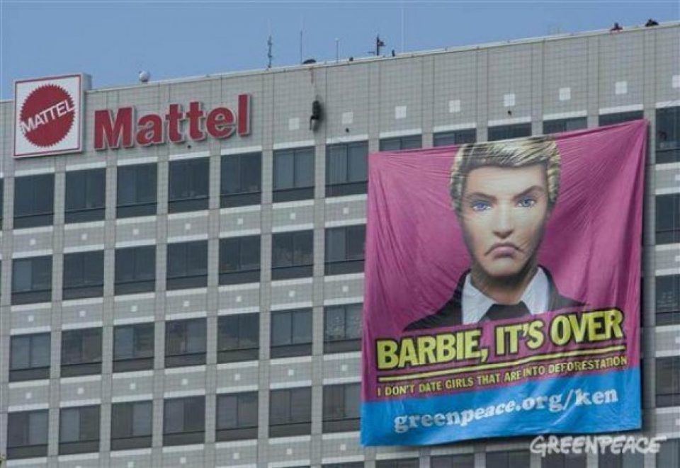 En juin dernier, Greenpeace démarrait une campagne révélant que Mattel et sa 