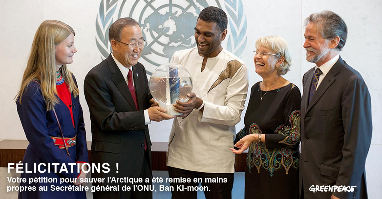 Nous avons remis hier les six millions de signatures de la pétition Save the A