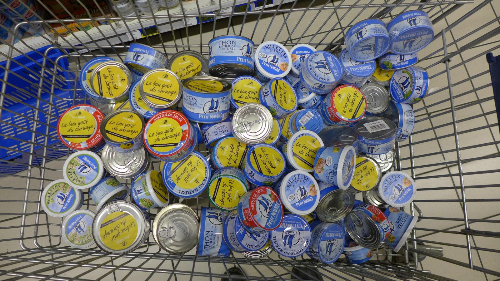 ... Un vrai carnage ce p'tit navire...