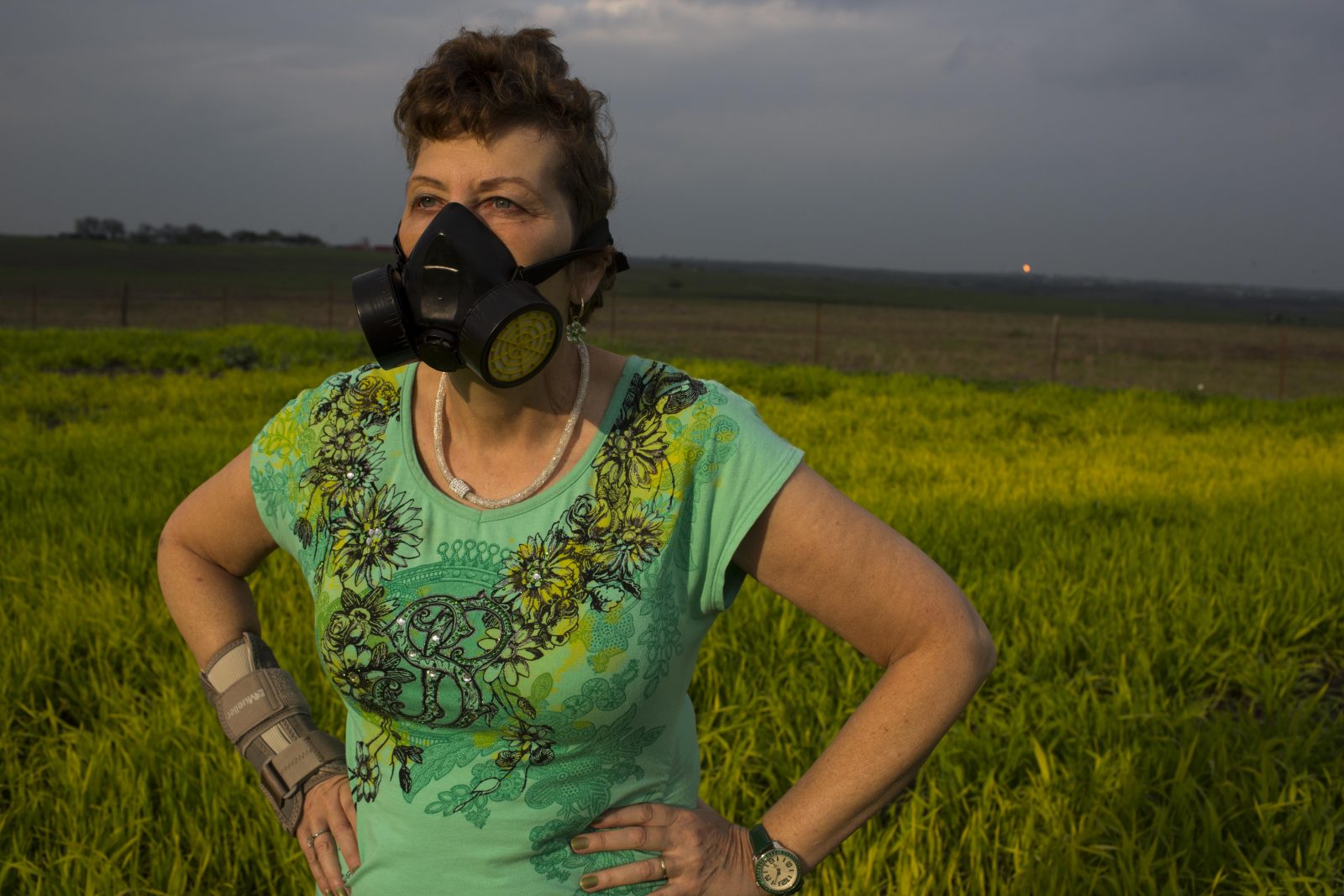 
Plusieurs mois que ça dure. Le 23 octobre 2015, une fuite massive de gaz naturel a été détectée fortuitement  par des satellites. Elle est localisée dans un puits de stockage du gaz de la Southern California Gas (une filiale de Sempra Energy), près de Los Angeles en Californie. A ce jour, la fuite n'a toujours pas été réaprée et l'entreprise affirme ne pas être en mesure de remédier au problème avant avril, au plus tôt.