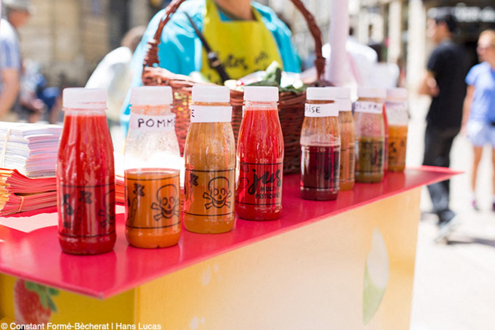 L'opération est lancée ! Voici le nouveau produit de Leclerc Obscur : le jus multi-pesticides.