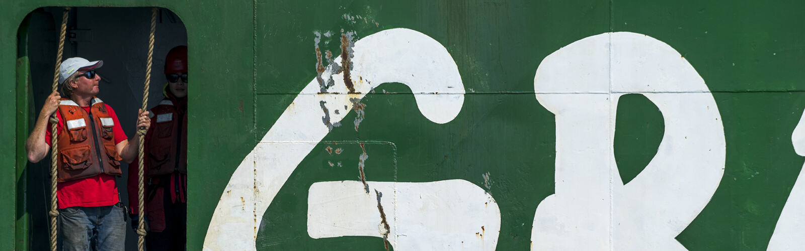 La flotte Arc-en-ciel de Greenpeace