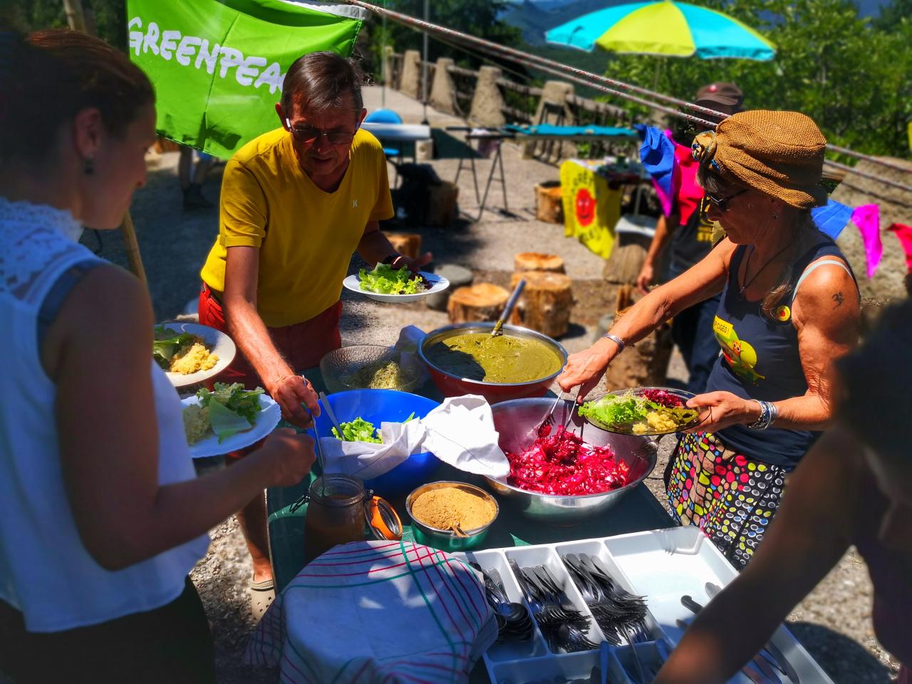 Le groupe local de Montpellier a terminé l'année (scolaire) sur les chapeaux d