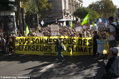 Marche pour le climat : plus de 100 000 personnes mobilisées en France