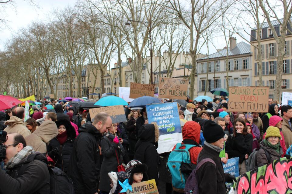 L'engagement de la France pour le climat? De grandes réflexions, des réunions,