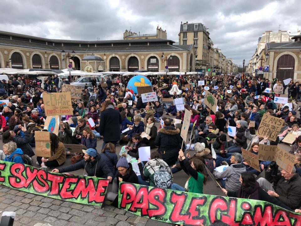 
Le 15 et le 16 mars, en France, des dizaines de milliers de citoyennes et de c