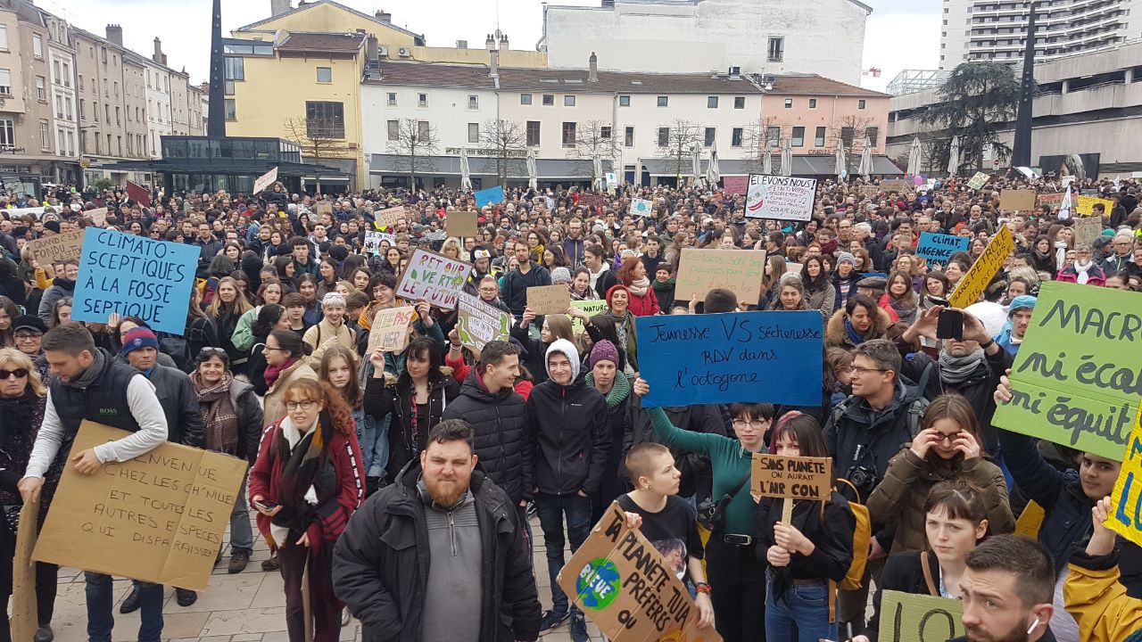 Ce samedi 16 octobre, Nancy a pu compter 4500 manifestants pour le climat dans l