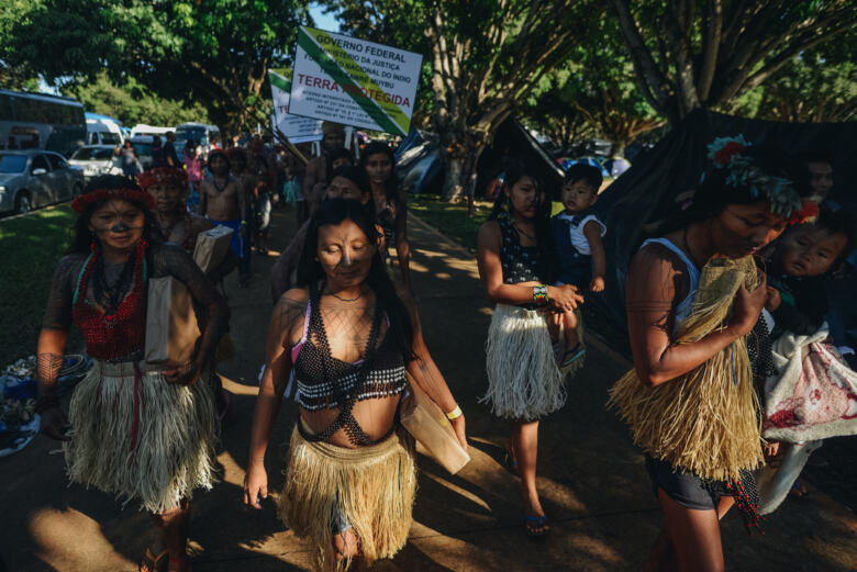 Manifestação do povo Munduruku em Brasília para exigir a demarcação de suas terras, abril de 2018