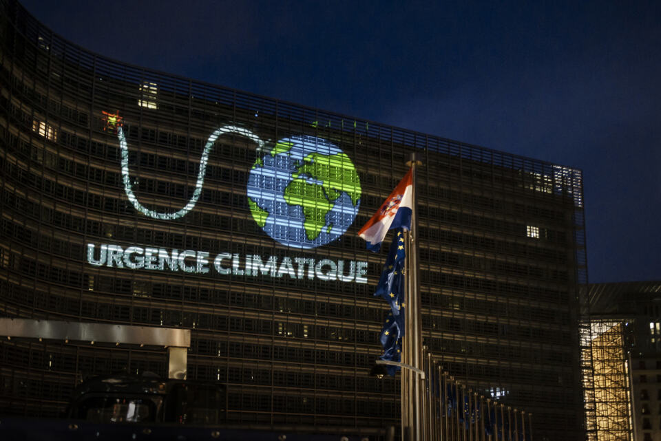 Les activistes de Greenpeace étaient en action ce matin à Bruxelles pour envoy