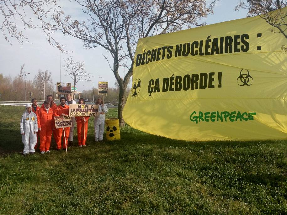 Plusieurs centaines de personnes se sont retrouvées dans le centre de Narbonne 