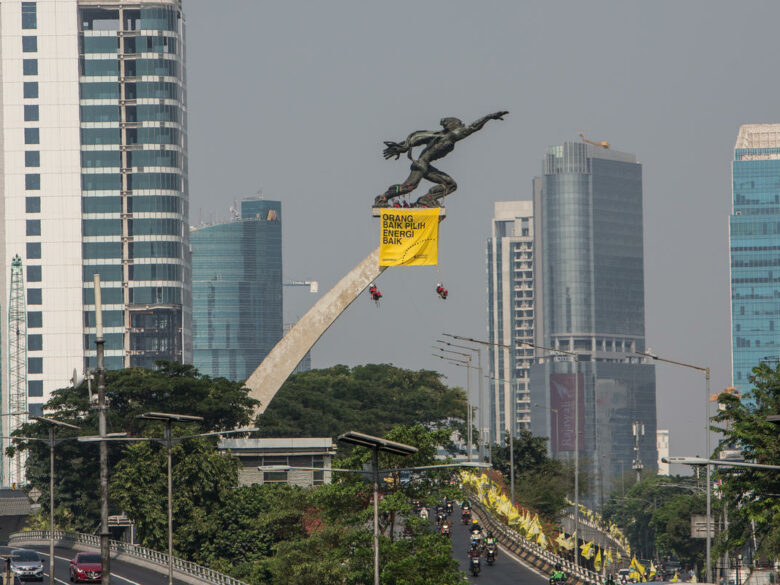 Welcome Activity for Re-elected President at Dirgantara Statue in Jakarta. © Afriadi Hikmal