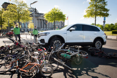 Automobiles : la transition écologique au point mort