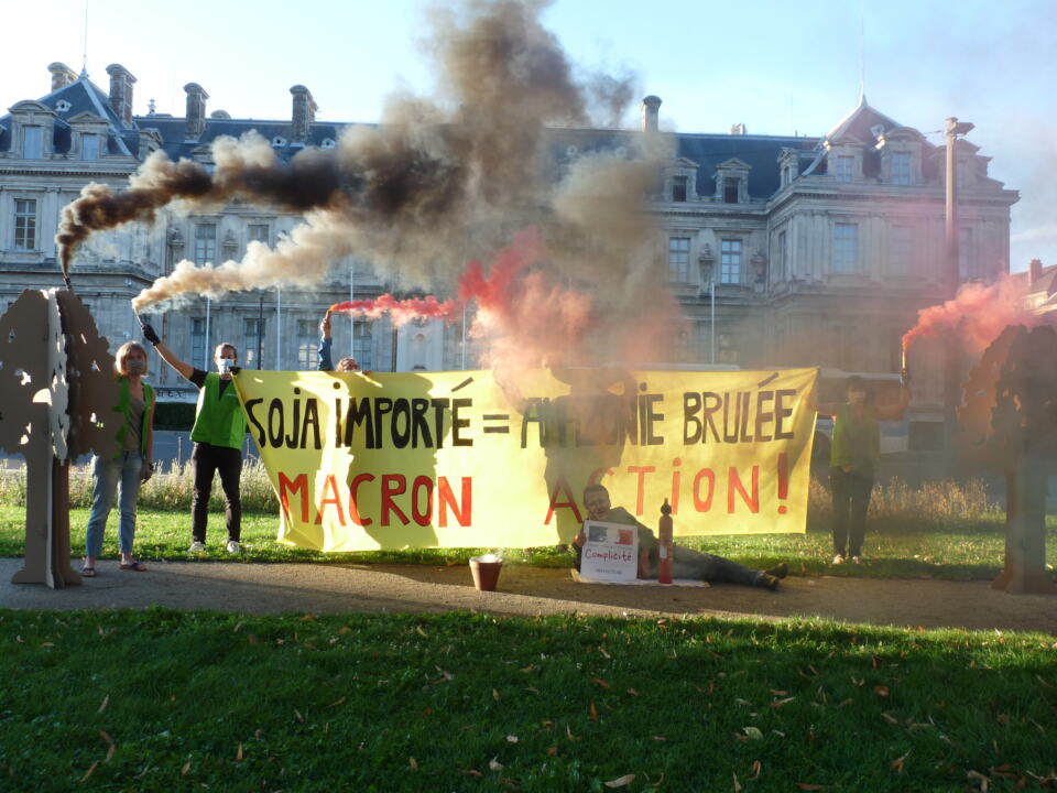 Jeudi 27 août 2020, à 8h, devant la Préfecture de l'Isère : action pour aler