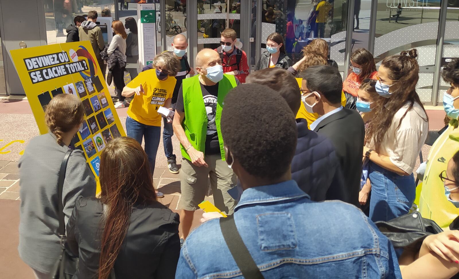 
Le soft-power de Total ça vous parle ?
Il s'agit de cette stratégie d'i