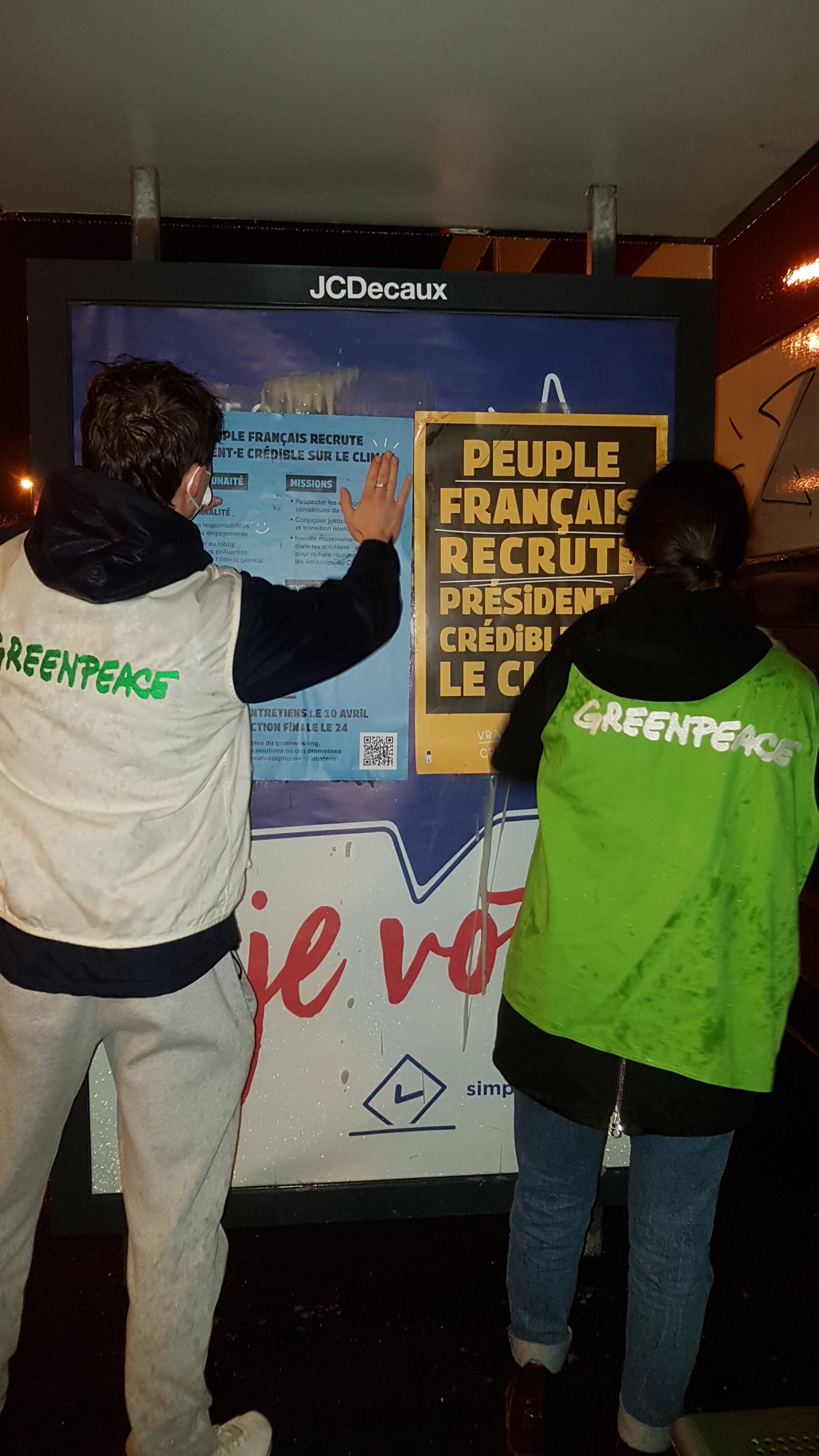 Vous avez peut-être aperçu ces affiches sur le campus Paris-Saclay lundi matin