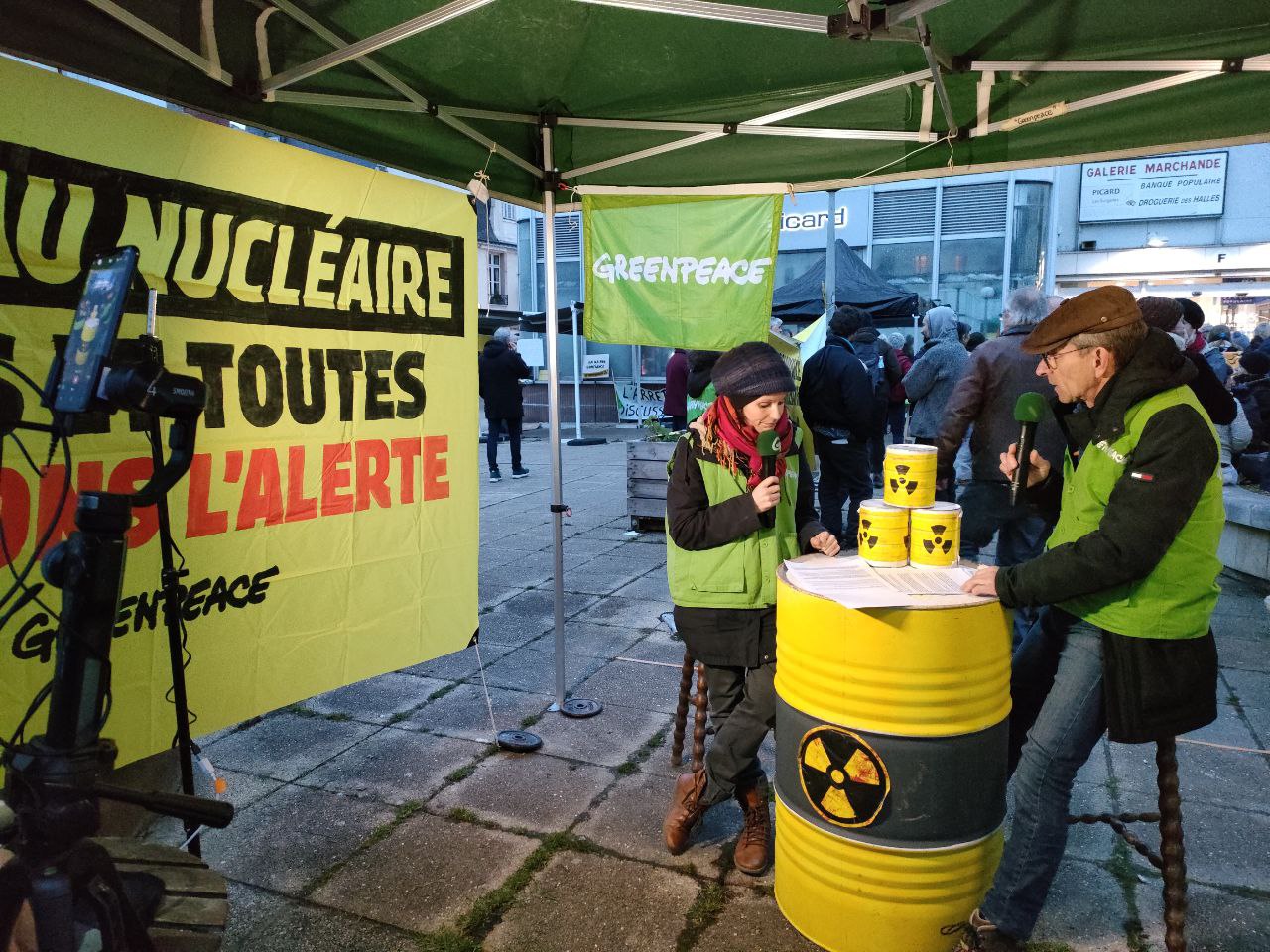 
[LIVE PARTIE 1 + 2]
Le direct de la mobilisation de collectifs anti-nucléair
