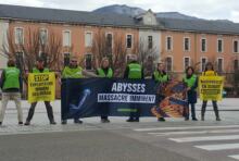 Mobilisation pour alerter sur l’exploitation minière des fonds marins à Annecy