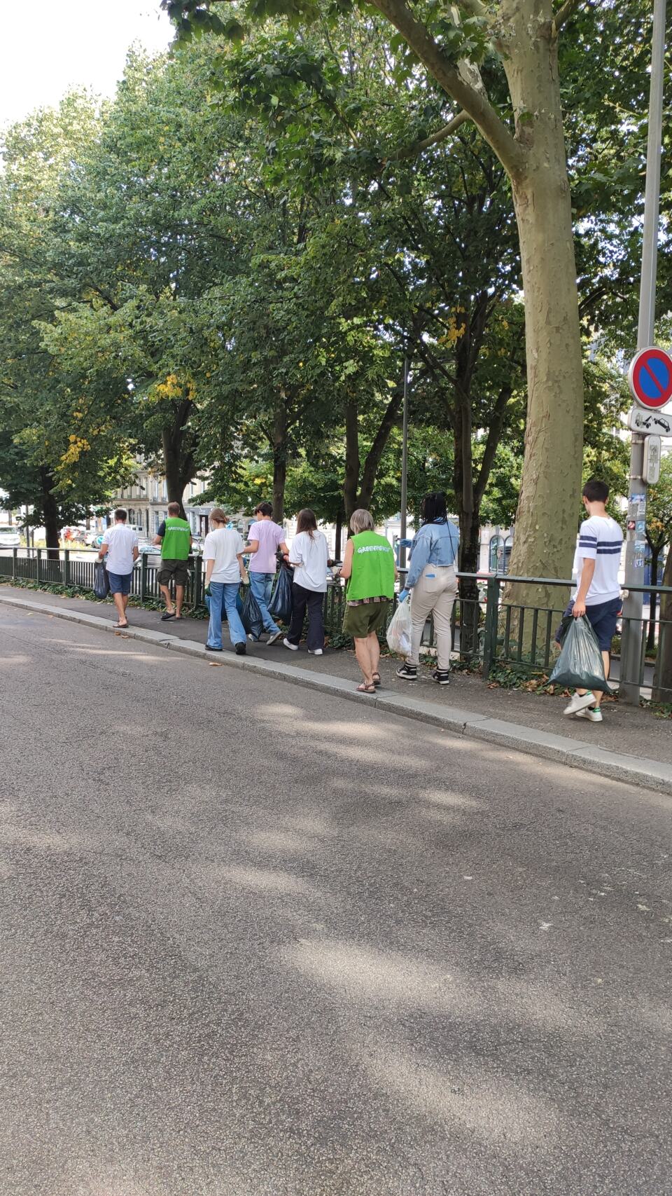 Ce mardi ensoleillé a été l’occasion pour les Jeunes Engagés pour le Clima