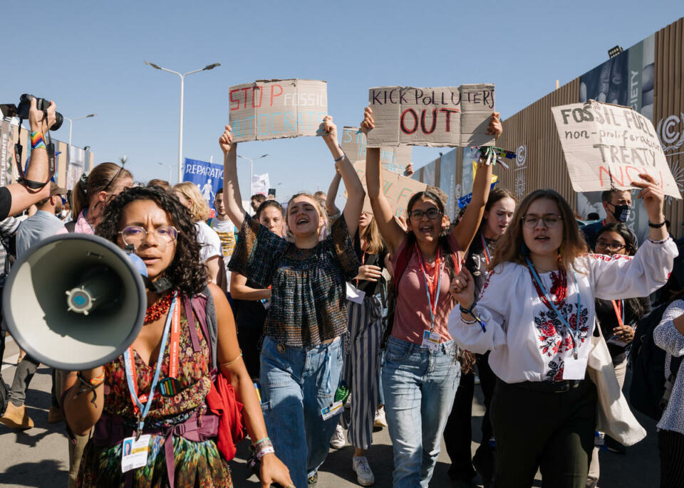 Ghiwa Nakat est directrice de Greenpeace Moyen-Orient et Afrique du Nord, à Beyrouth (Liban). Elle nous explique ici quels sont les enjeux de la justice climatique et de la justice sociale dans sa région, particulièrement touchée par le changement climatique.