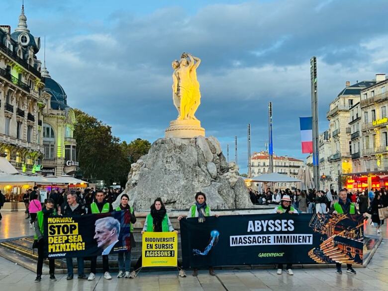 Mobilisation à Montpellier contre l'exploitation minière en eau profonde