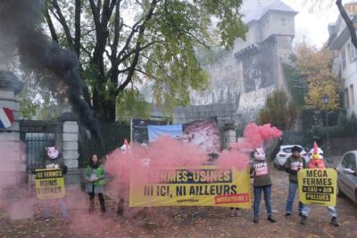 Mobilisation pour dire Non aux fermes-usines !