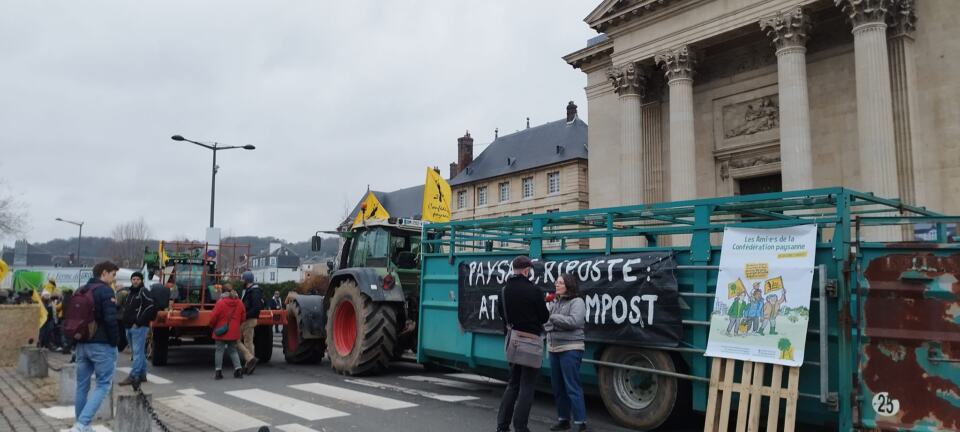 Greenpeace a participé au rassemblement de soutien à la Confédération paysan