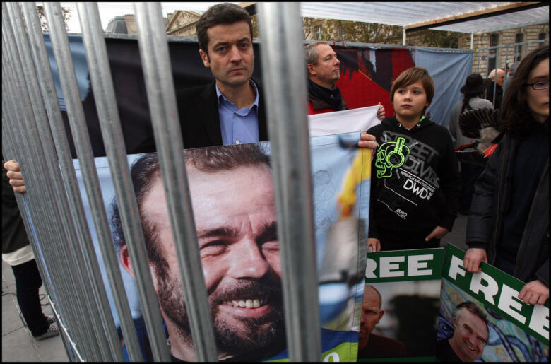 Jean-François Julliard lors d’une manifestation de solidarité avec les Arctic 30