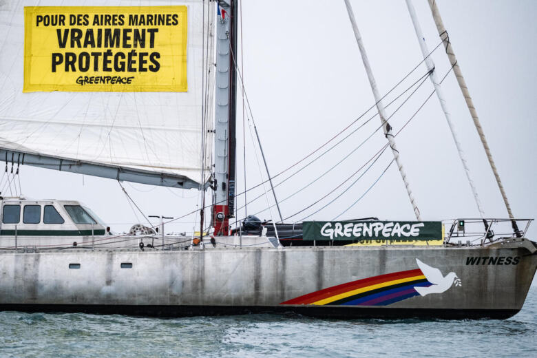 Documentation and actions against Industrial Fishing in French Marine Protected Areas.